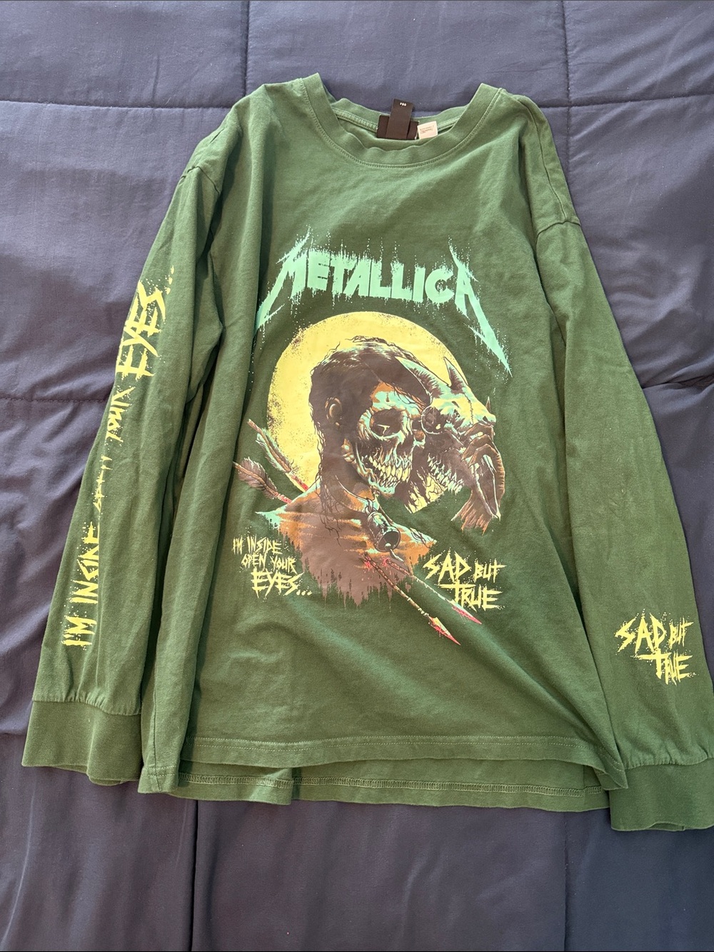 H&M Men's Green Long Sleeve Metallica Graphic Tee with Yellow Accents